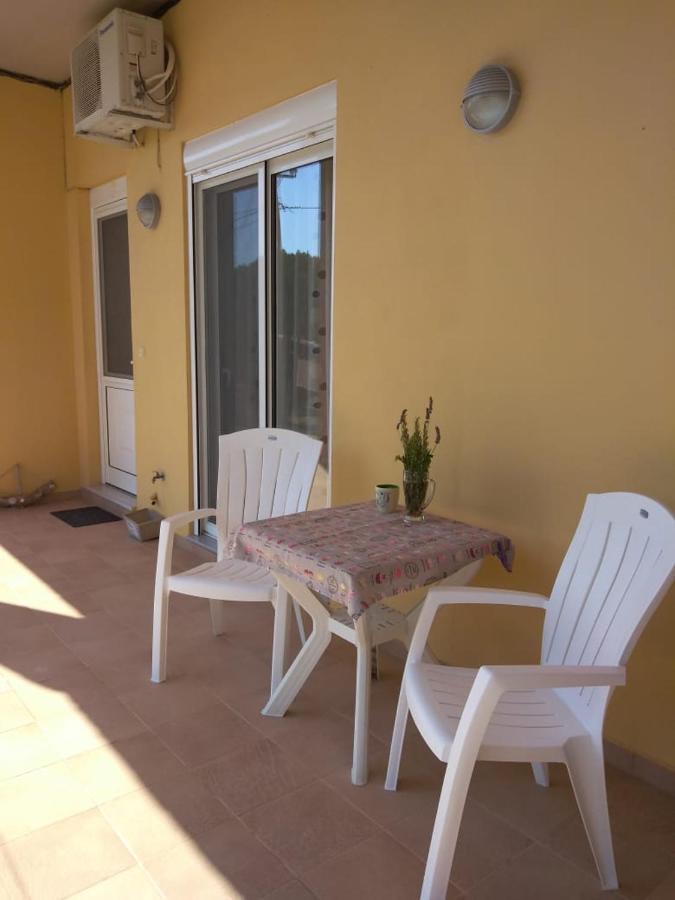 Garden View Appartment Kalavarda ภายนอก รูปภาพ
