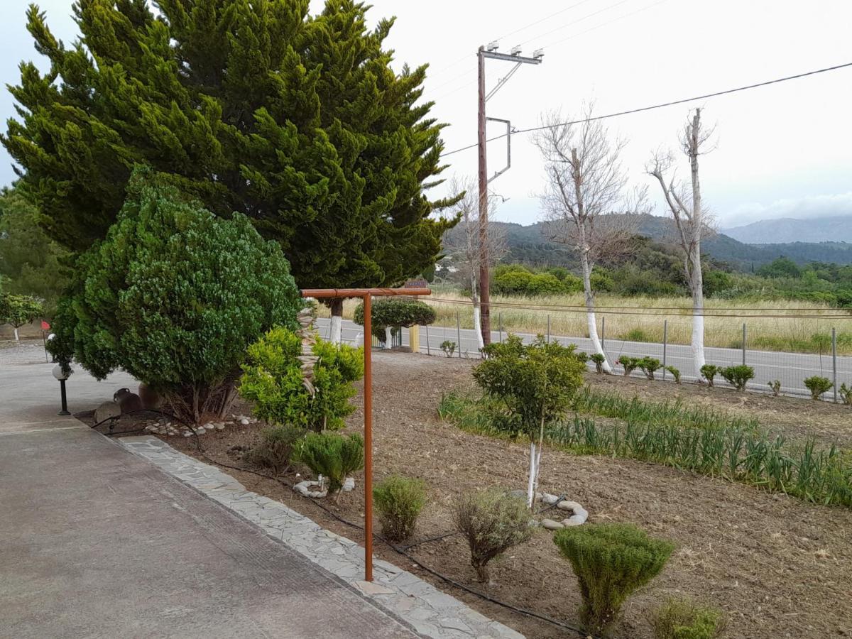 Garden View Appartment Kalavarda ภายนอก รูปภาพ