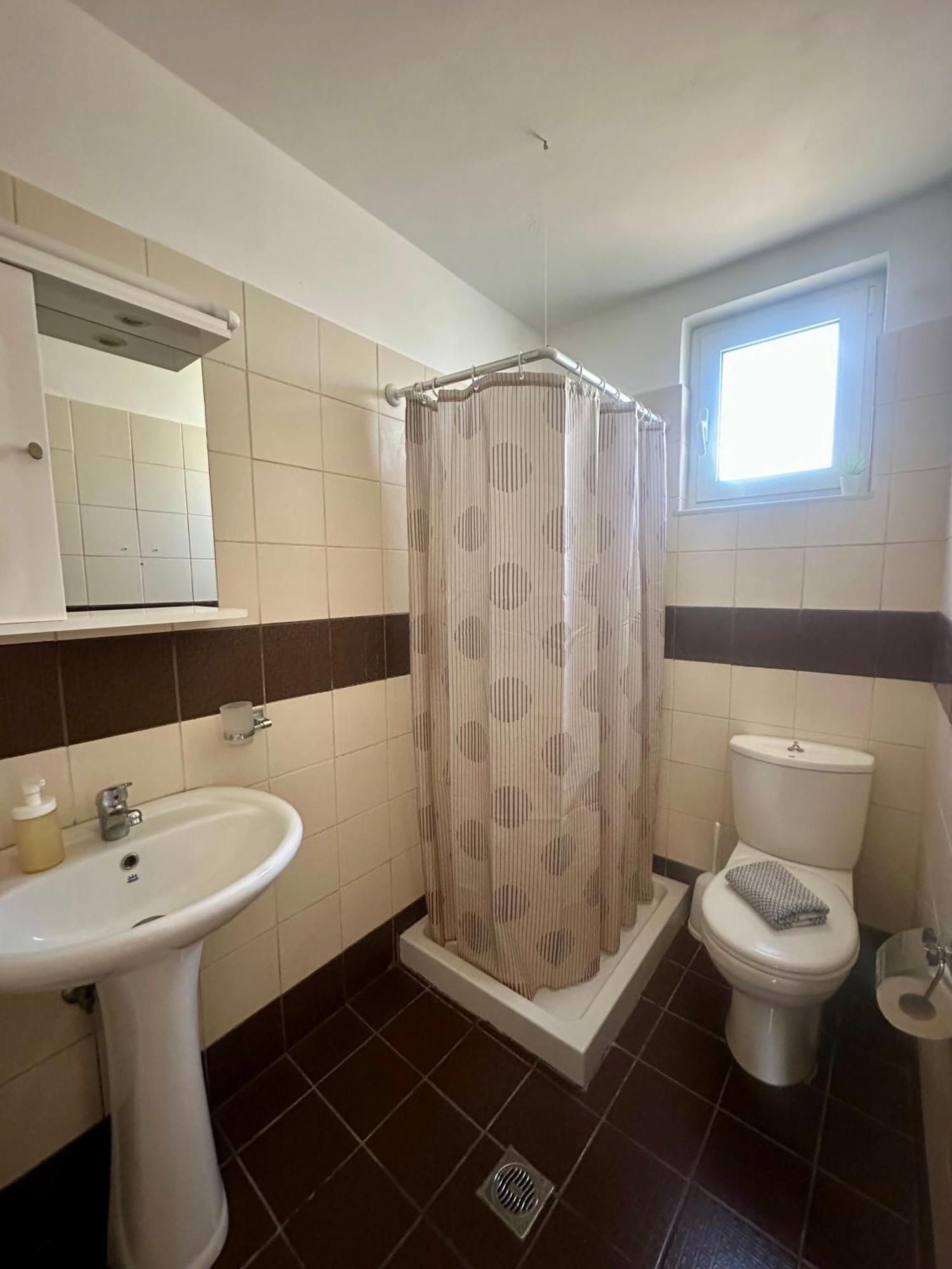 Garden View Appartment Kalavarda ภายนอก รูปภาพ