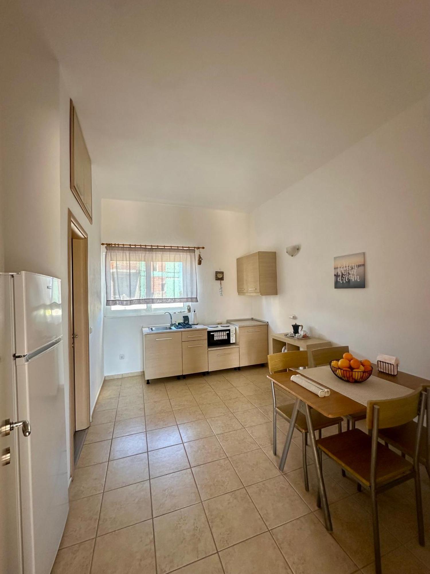 Garden View Appartment Kalavarda ภายนอก รูปภาพ